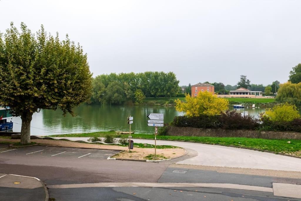 La Dolive - Locationtournus Apartman Kültér fotó